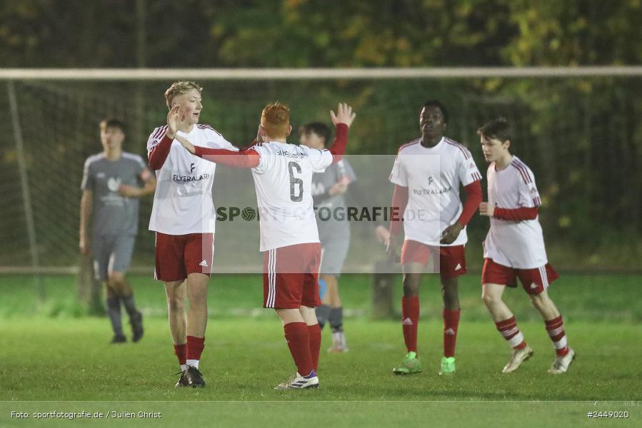 Sportgelände, Karlstadt, 25.10.2024, sport, action, Fussball, BFV, Gruppe WÜ MSP, U19, SVB, SGK, (SG) SV Rot-Weiss Bischbrunn, (SG) Kreis Karlstadt - Bild-ID: 2449020