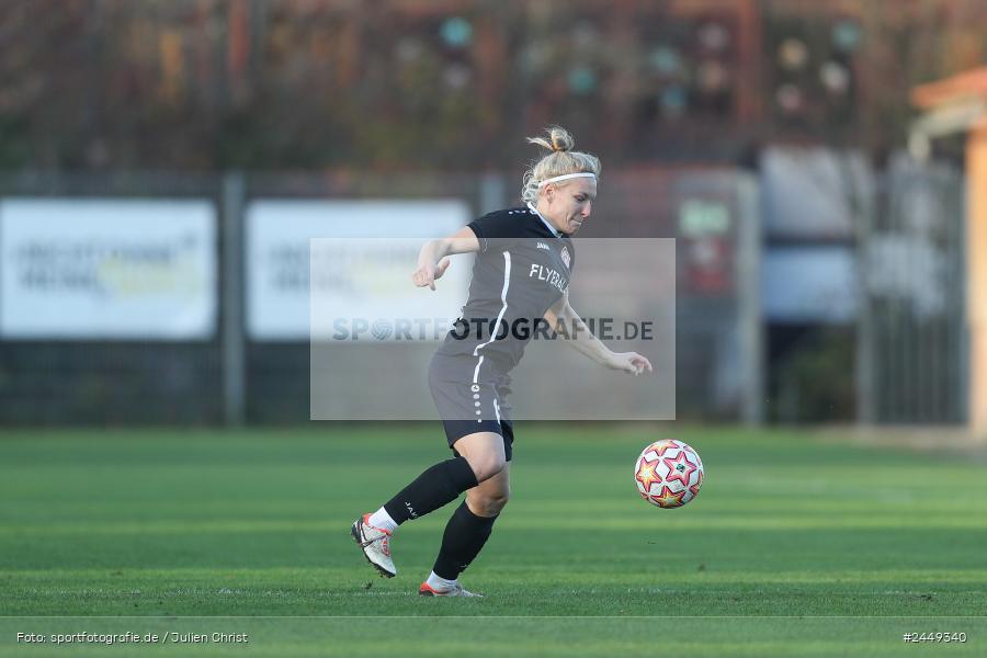 KRE-Sportpark Heuchelhof, Würzburg, 26.10.2024, sport, action, Fussball, BFV, 8. Spieltag, Bayernliga Frauen, FCS, FWK, FC Stern München, FC Würzburger Kickers - Bild-ID: 2449340