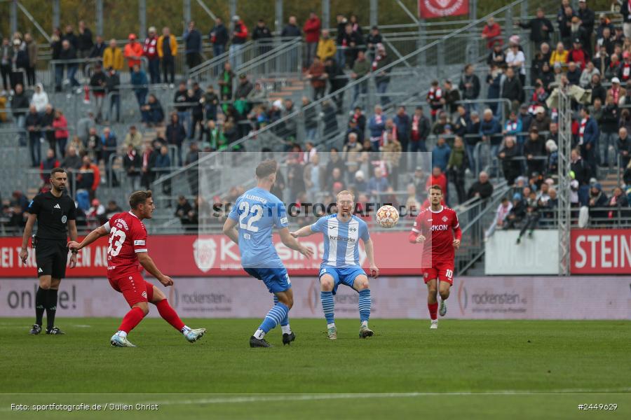 AKON Arena, Würzburg, 26.10.2024, sport, action, Fussball, BFV, Regionalliga Bayern, 17. Spieltag, FVI, FWK, FV Illertissen, FC Würzburger Kickers - Bild-ID: 2449629