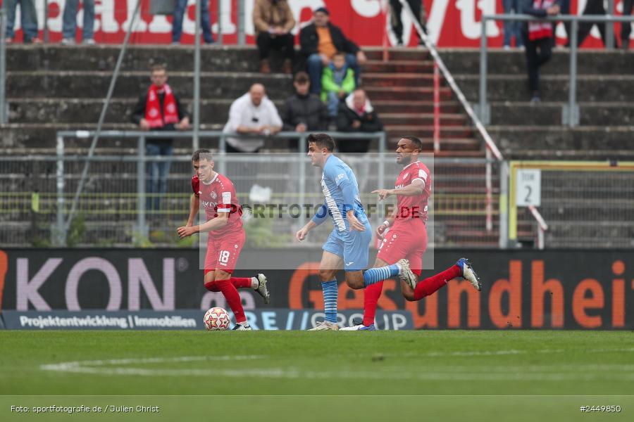 AKON Arena, Würzburg, 26.10.2024, sport, action, Fussball, BFV, Regionalliga Bayern, 17. Spieltag, FVI, FWK, FV Illertissen, FC Würzburger Kickers - Bild-ID: 2449850