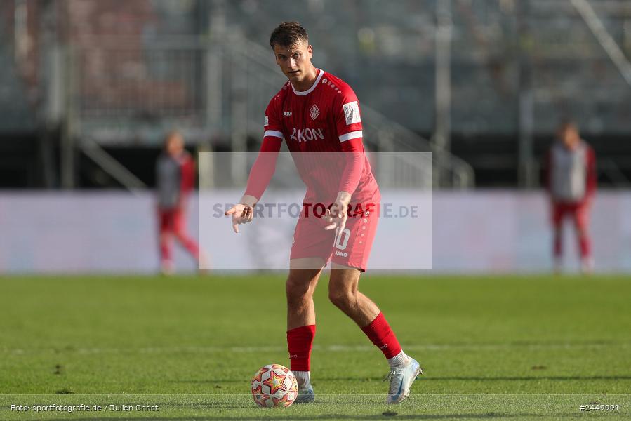 AKON Arena, Würzburg, 26.10.2024, sport, action, Fussball, BFV, Regionalliga Bayern, 17. Spieltag, FVI, FWK, FV Illertissen, FC Würzburger Kickers - Bild-ID: 2449991