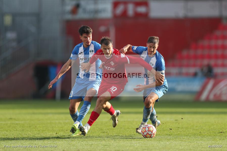 AKON Arena, Würzburg, 26.10.2024, sport, action, Fussball, BFV, Regionalliga Bayern, 17. Spieltag, FVI, FWK, FV Illertissen, FC Würzburger Kickers - Bild-ID: 2450001