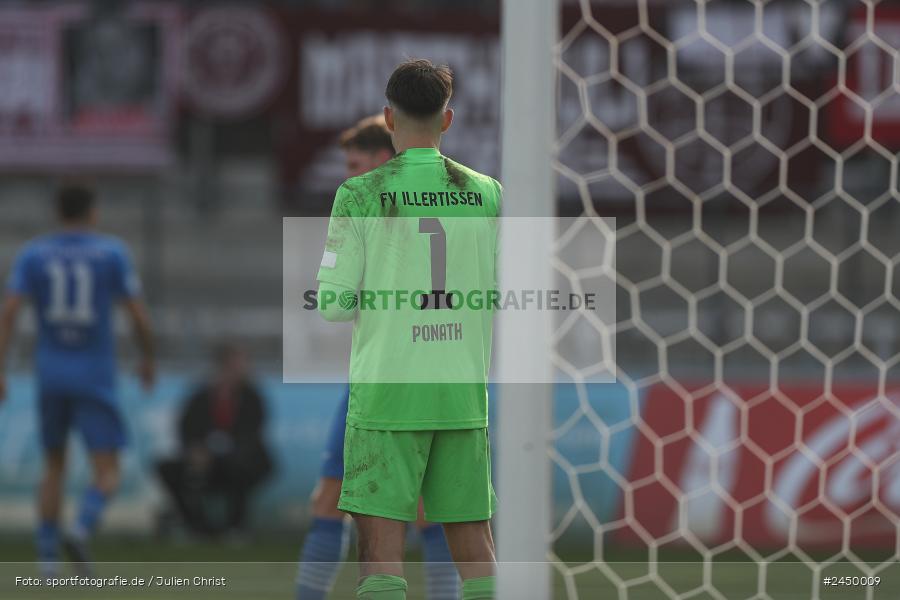 AKON Arena, Würzburg, 26.10.2024, sport, action, Fussball, BFV, Regionalliga Bayern, 17. Spieltag, FVI, FWK, FV Illertissen, FC Würzburger Kickers - Bild-ID: 2450009