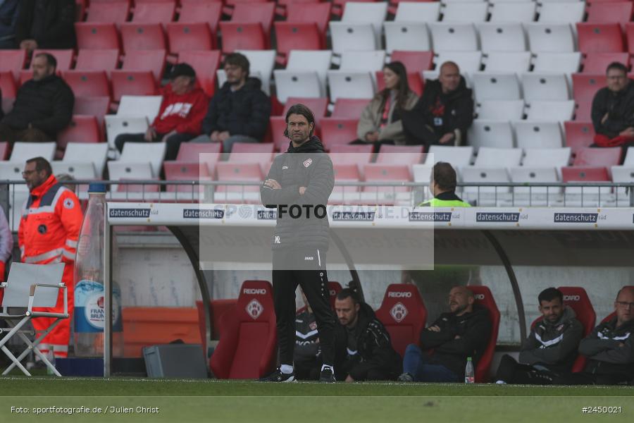 AKON Arena, Würzburg, 26.10.2024, sport, action, Fussball, BFV, Regionalliga Bayern, 17. Spieltag, FVI, FWK, FV Illertissen, FC Würzburger Kickers - Bild-ID: 2450021