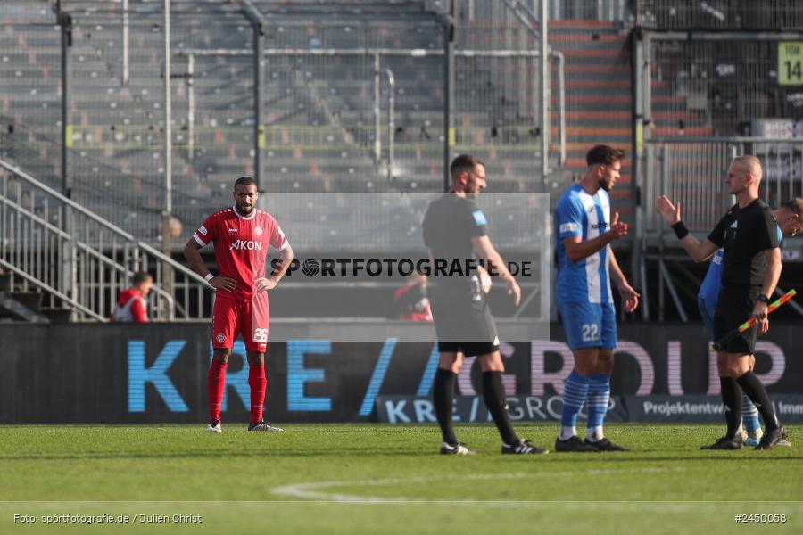 AKON Arena, Würzburg, 26.10.2024, sport, action, Fussball, BFV, Regionalliga Bayern, 17. Spieltag, FVI, FWK, FV Illertissen, FC Würzburger Kickers - Bild-ID: 2450058