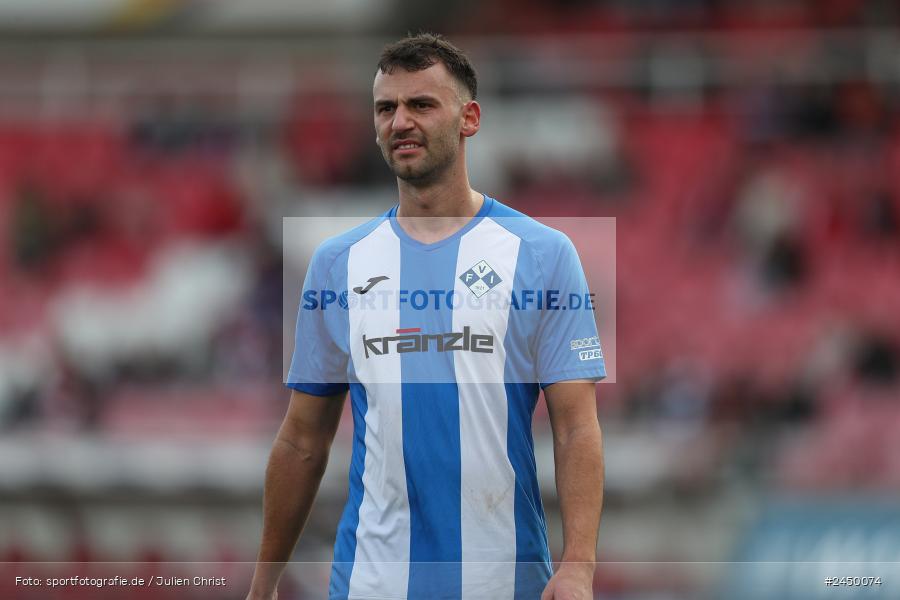 AKON Arena, Würzburg, 26.10.2024, sport, action, Fussball, BFV, Regionalliga Bayern, 17. Spieltag, FVI, FWK, FV Illertissen, FC Würzburger Kickers - Bild-ID: 2450074