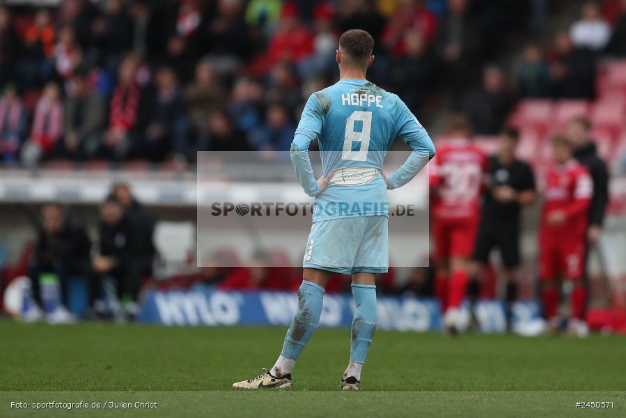 AKON Arena, Würzburg, 02.11.2024, sport, action, Fussball, BFV, 18. Spieltag, Regionalliga Bayern, TGM, FWK, Türkgücü München, FC Würzburger Kickers - Bild-ID: 2450571