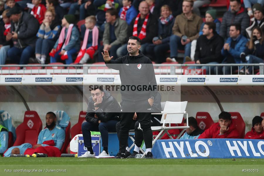 AKON Arena, Würzburg, 02.11.2024, sport, action, Fussball, BFV, 18. Spieltag, Regionalliga Bayern, TGM, FWK, Türkgücü München, FC Würzburger Kickers - Bild-ID: 2450573