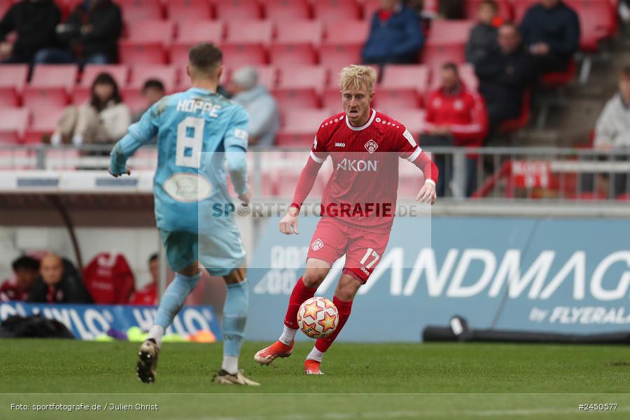 AKON Arena, Würzburg, 02.11.2024, sport, action, Fussball, BFV, 18. Spieltag, Regionalliga Bayern, TGM, FWK, Türkgücü München, FC Würzburger Kickers - Bild-ID: 2450577
