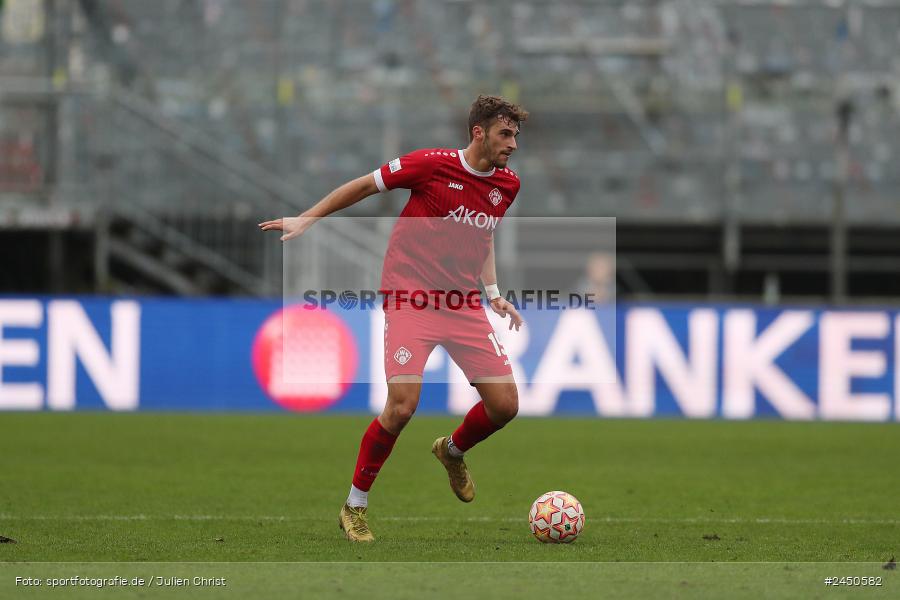 AKON Arena, Würzburg, 02.11.2024, sport, action, Fussball, BFV, 18. Spieltag, Regionalliga Bayern, TGM, FWK, Türkgücü München, FC Würzburger Kickers - Bild-ID: 2450582