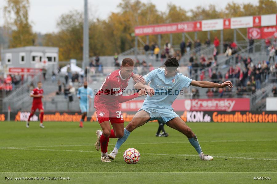 AKON Arena, Würzburg, 02.11.2024, sport, action, Fussball, BFV, 18. Spieltag, Regionalliga Bayern, TGM, FWK, Türkgücü München, FC Würzburger Kickers - Bild-ID: 2450606