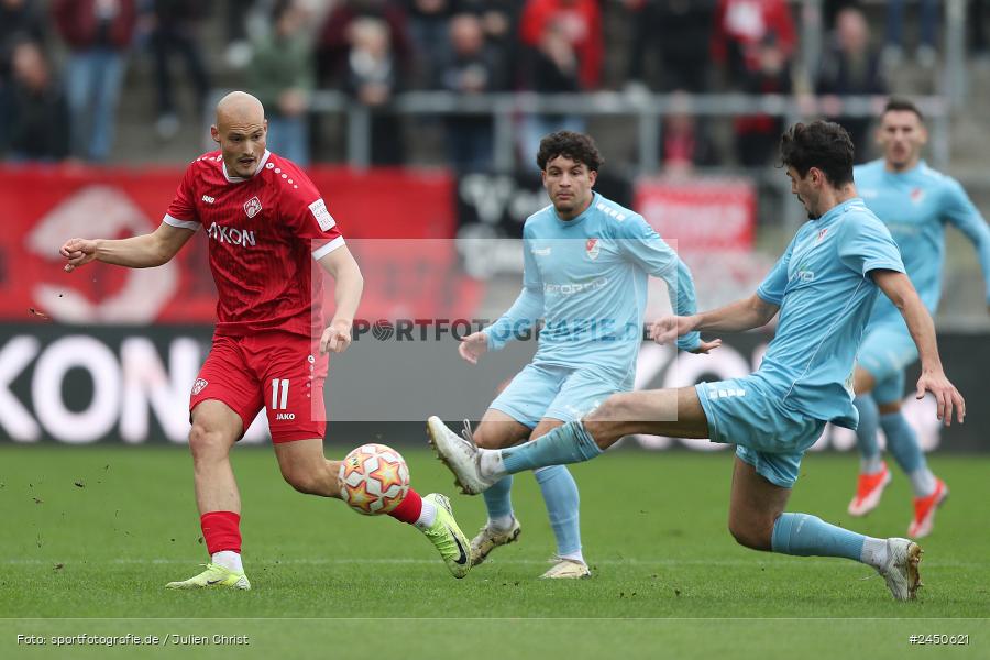 AKON Arena, Würzburg, 02.11.2024, sport, action, Fussball, BFV, 18. Spieltag, Regionalliga Bayern, TGM, FWK, Türkgücü München, FC Würzburger Kickers - Bild-ID: 2450621