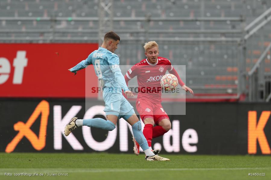 AKON Arena, Würzburg, 02.11.2024, sport, action, Fussball, BFV, 18. Spieltag, Regionalliga Bayern, TGM, FWK, Türkgücü München, FC Würzburger Kickers - Bild-ID: 2450622