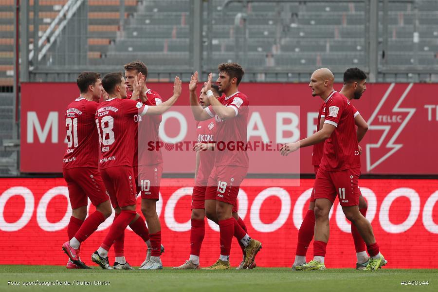 AKON Arena, Würzburg, 02.11.2024, sport, action, Fussball, BFV, 18. Spieltag, Regionalliga Bayern, TGM, FWK, Türkgücü München, FC Würzburger Kickers - Bild-ID: 2450644