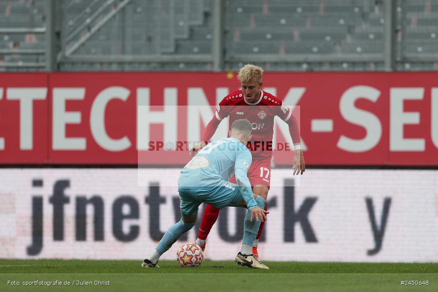 AKON Arena, Würzburg, 02.11.2024, sport, action, Fussball, BFV, 18. Spieltag, Regionalliga Bayern, TGM, FWK, Türkgücü München, FC Würzburger Kickers - Bild-ID: 2450648