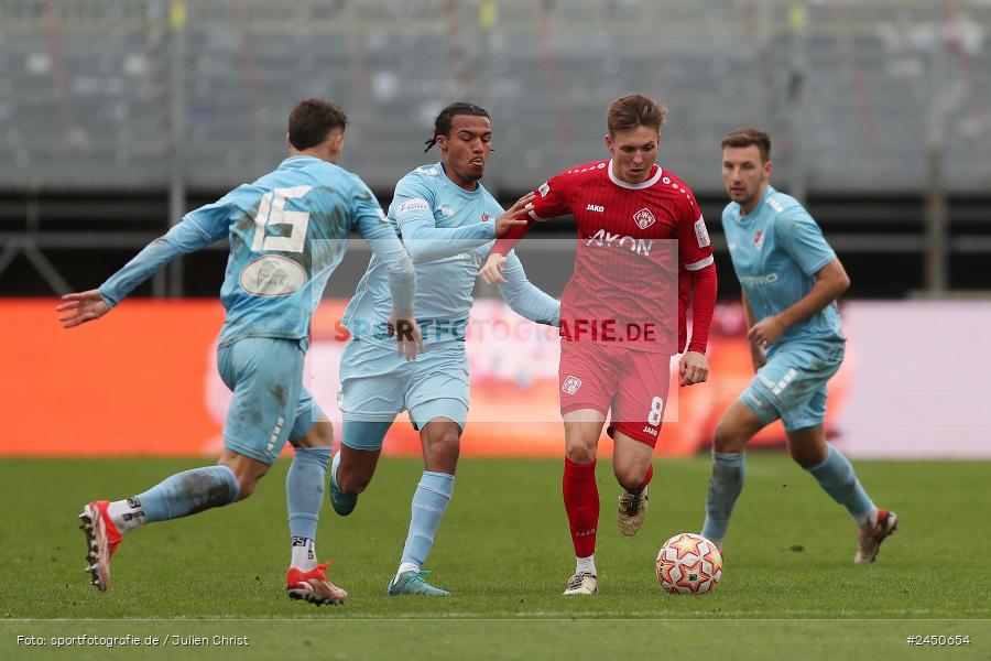 AKON Arena, Würzburg, 02.11.2024, sport, action, Fussball, BFV, 18. Spieltag, Regionalliga Bayern, TGM, FWK, Türkgücü München, FC Würzburger Kickers - Bild-ID: 2450654