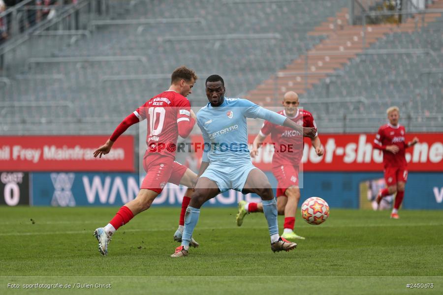 AKON Arena, Würzburg, 02.11.2024, sport, action, Fussball, BFV, 18. Spieltag, Regionalliga Bayern, TGM, FWK, Türkgücü München, FC Würzburger Kickers - Bild-ID: 2450673