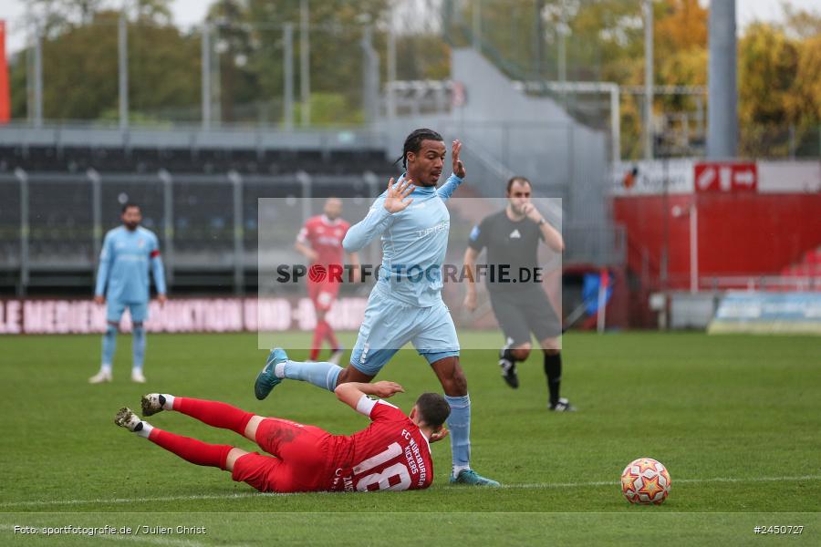 AKON Arena, Würzburg, 02.11.2024, sport, action, Fussball, BFV, 18. Spieltag, Regionalliga Bayern, TGM, FWK, Türkgücü München, FC Würzburger Kickers - Bild-ID: 2450727