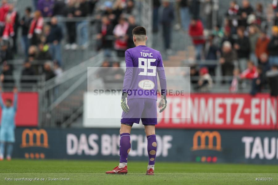 AKON Arena, Würzburg, 02.11.2024, sport, action, Fussball, BFV, 18. Spieltag, Regionalliga Bayern, TGM, FWK, Türkgücü München, FC Würzburger Kickers - Bild-ID: 2450751