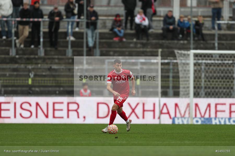 AKON Arena, Würzburg, 02.11.2024, sport, action, Fussball, BFV, 18. Spieltag, Regionalliga Bayern, TGM, FWK, Türkgücü München, FC Würzburger Kickers - Bild-ID: 2450755