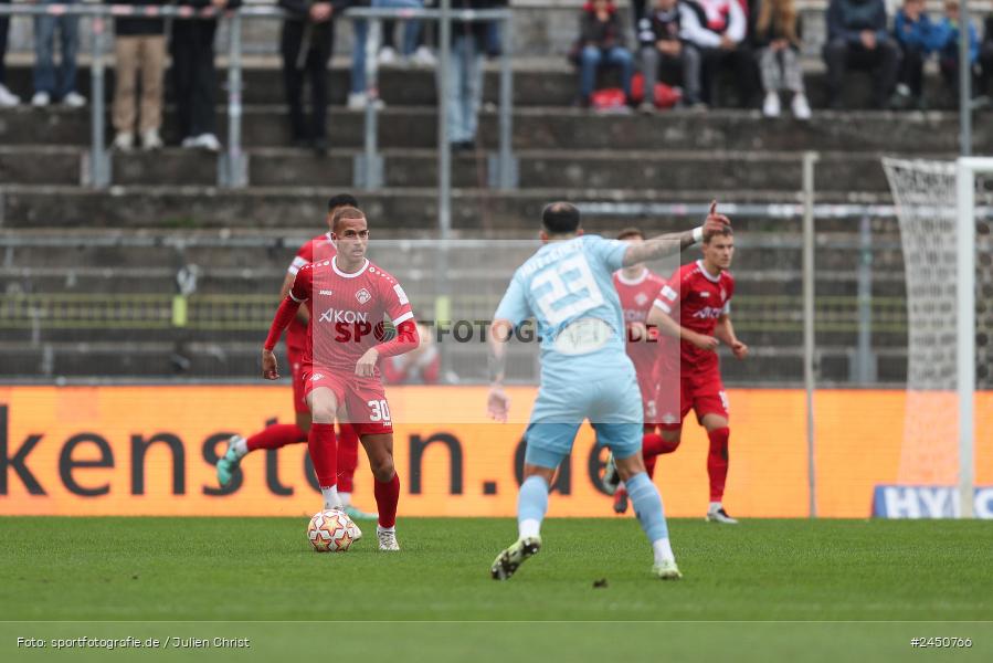 AKON Arena, Würzburg, 02.11.2024, sport, action, Fussball, BFV, 18. Spieltag, Regionalliga Bayern, TGM, FWK, Türkgücü München, FC Würzburger Kickers - Bild-ID: 2450766