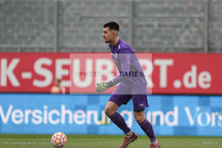 AKON Arena, Würzburg, 02.11.2024, sport, action, Fussball, BFV, 18. Spieltag, Regionalliga Bayern, TGM, FWK, Türkgücü München, FC Würzburger Kickers - Bild-ID: 2450778