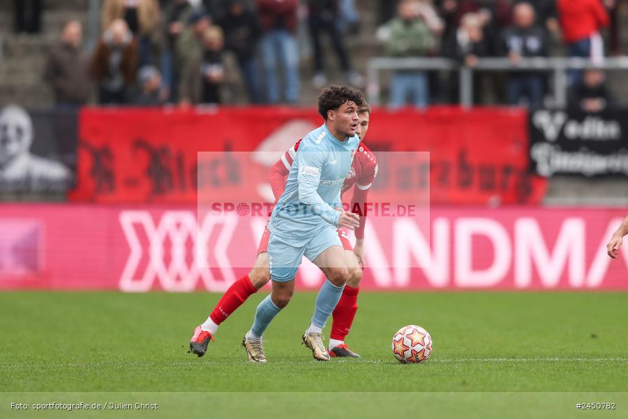 AKON Arena, Würzburg, 02.11.2024, sport, action, Fussball, BFV, 18. Spieltag, Regionalliga Bayern, TGM, FWK, Türkgücü München, FC Würzburger Kickers - Bild-ID: 2450782