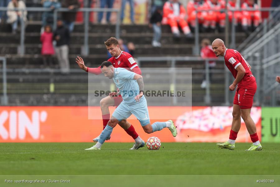 AKON Arena, Würzburg, 02.11.2024, sport, action, Fussball, BFV, 18. Spieltag, Regionalliga Bayern, TGM, FWK, Türkgücü München, FC Würzburger Kickers - Bild-ID: 2450789