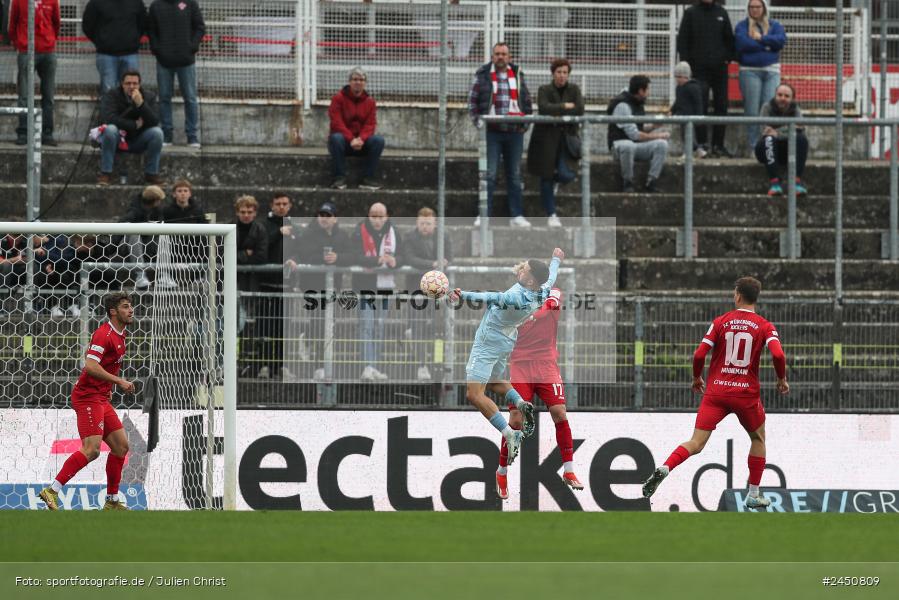 AKON Arena, Würzburg, 02.11.2024, sport, action, Fussball, BFV, 18. Spieltag, Regionalliga Bayern, TGM, FWK, Türkgücü München, FC Würzburger Kickers - Bild-ID: 2450809