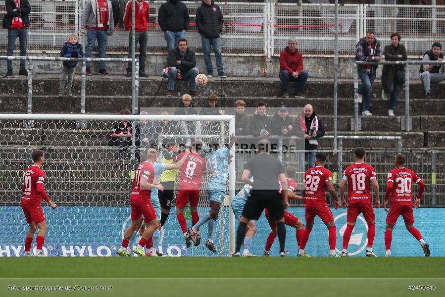 AKON Arena, Würzburg, 02.11.2024, sport, action, Fussball, BFV, 18. Spieltag, Regionalliga Bayern, TGM, FWK, Türkgücü München, FC Würzburger Kickers - Bild-ID: 2450810