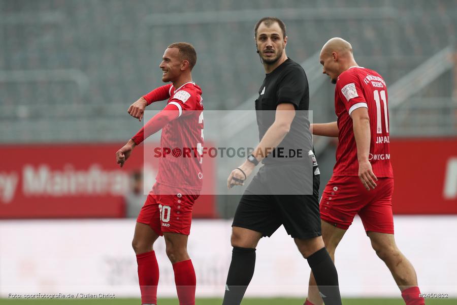 AKON Arena, Würzburg, 02.11.2024, sport, action, Fussball, BFV, 18. Spieltag, Regionalliga Bayern, TGM, FWK, Türkgücü München, FC Würzburger Kickers - Bild-ID: 2450822