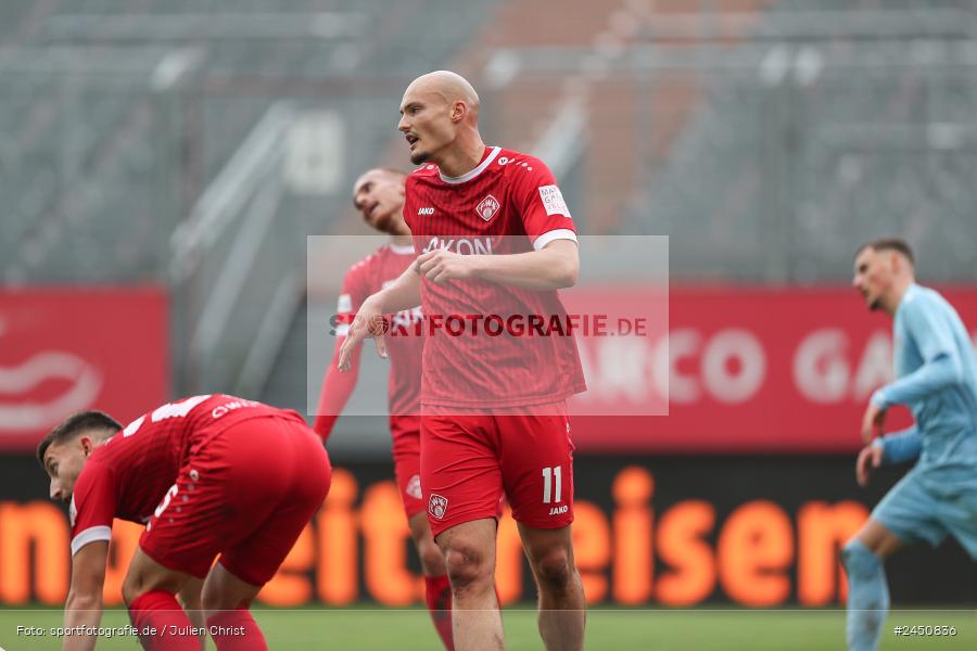 AKON Arena, Würzburg, 02.11.2024, sport, action, Fussball, BFV, 18. Spieltag, Regionalliga Bayern, TGM, FWK, Türkgücü München, FC Würzburger Kickers - Bild-ID: 2450836