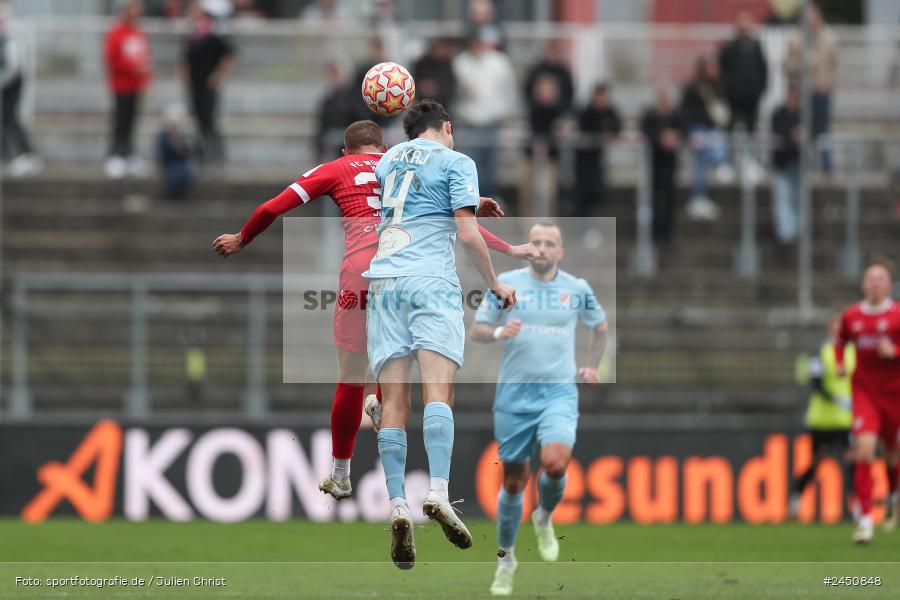 AKON Arena, Würzburg, 02.11.2024, sport, action, Fussball, BFV, 18. Spieltag, Regionalliga Bayern, TGM, FWK, Türkgücü München, FC Würzburger Kickers - Bild-ID: 2450848