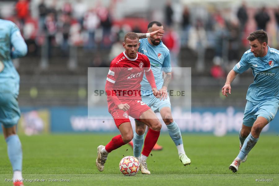 AKON Arena, Würzburg, 02.11.2024, sport, action, Fussball, BFV, 18. Spieltag, Regionalliga Bayern, TGM, FWK, Türkgücü München, FC Würzburger Kickers - Bild-ID: 2450857