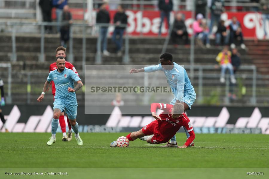 AKON Arena, Würzburg, 02.11.2024, sport, action, Fussball, BFV, 18. Spieltag, Regionalliga Bayern, TGM, FWK, Türkgücü München, FC Würzburger Kickers - Bild-ID: 2450872