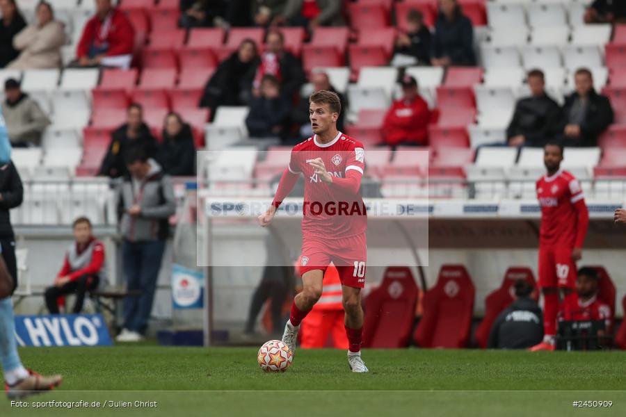 AKON Arena, Würzburg, 02.11.2024, sport, action, Fussball, BFV, 18. Spieltag, Regionalliga Bayern, TGM, FWK, Türkgücü München, FC Würzburger Kickers - Bild-ID: 2450909