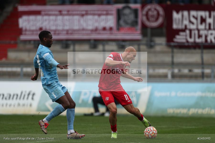 AKON Arena, Würzburg, 02.11.2024, sport, action, Fussball, BFV, 18. Spieltag, Regionalliga Bayern, TGM, FWK, Türkgücü München, FC Würzburger Kickers - Bild-ID: 2450910