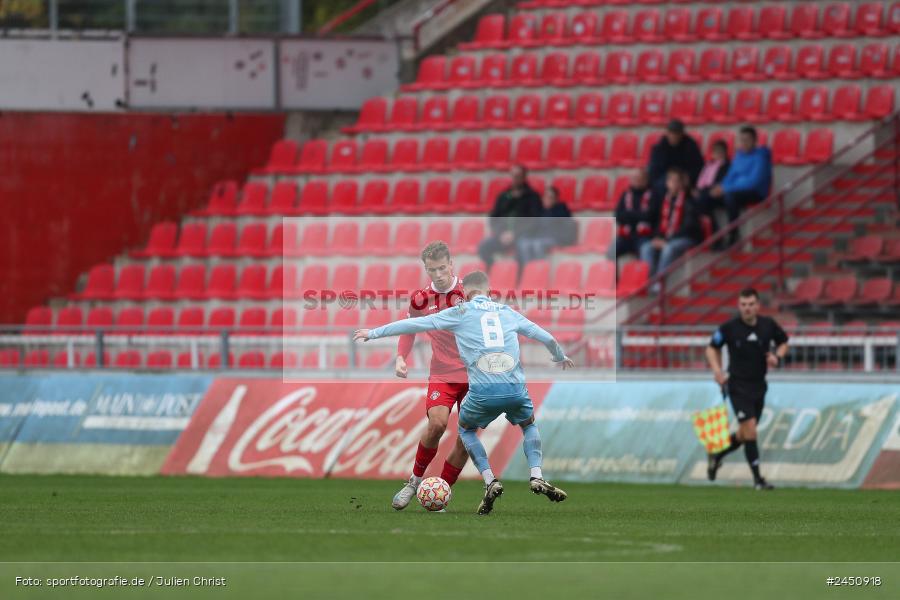 AKON Arena, Würzburg, 02.11.2024, sport, action, Fussball, BFV, 18. Spieltag, Regionalliga Bayern, TGM, FWK, Türkgücü München, FC Würzburger Kickers - Bild-ID: 2450918
