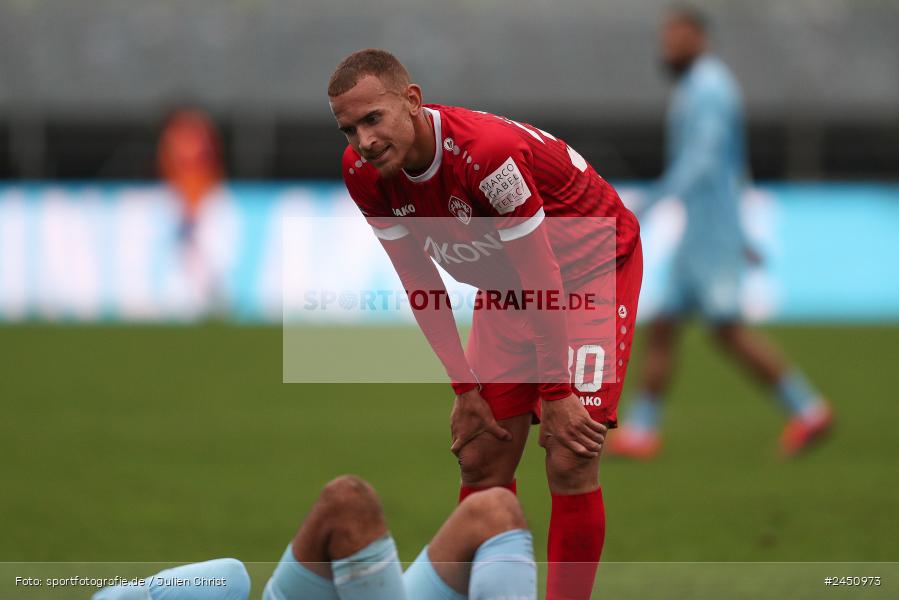 AKON Arena, Würzburg, 02.11.2024, sport, action, Fussball, BFV, 18. Spieltag, Regionalliga Bayern, TGM, FWK, Türkgücü München, FC Würzburger Kickers - Bild-ID: 2450973