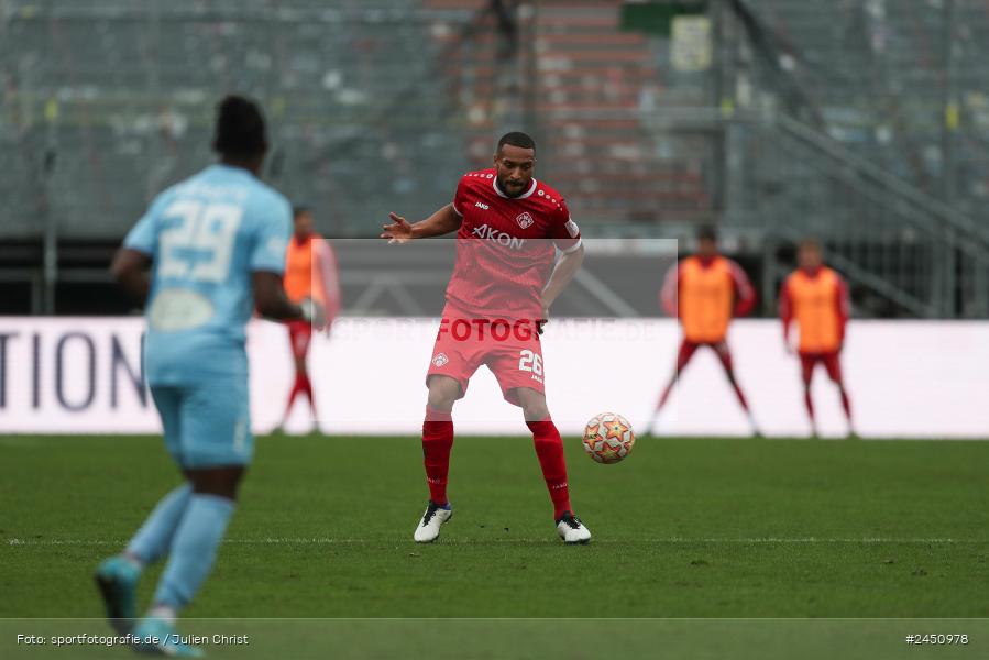 AKON Arena, Würzburg, 02.11.2024, sport, action, Fussball, BFV, 18. Spieltag, Regionalliga Bayern, TGM, FWK, Türkgücü München, FC Würzburger Kickers - Bild-ID: 2450978