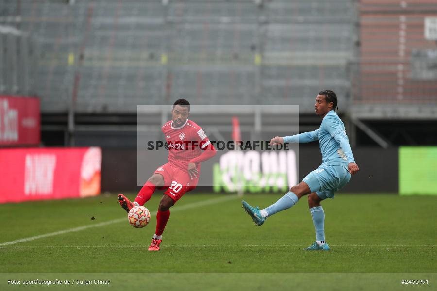 AKON Arena, Würzburg, 02.11.2024, sport, action, Fussball, BFV, 18. Spieltag, Regionalliga Bayern, TGM, FWK, Türkgücü München, FC Würzburger Kickers - Bild-ID: 2450991