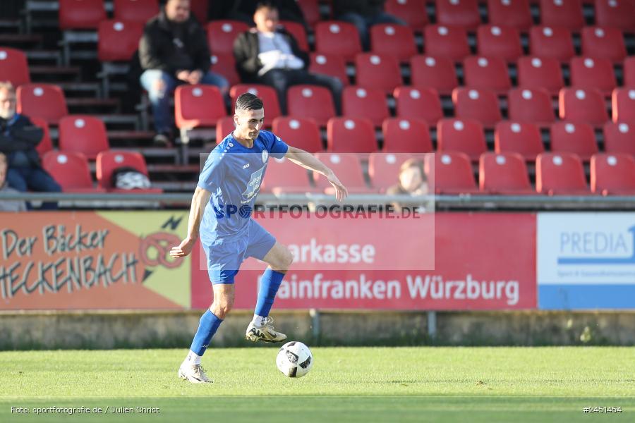 action, VAB, Sport, Schömig Digitaldruck Arena, SV Vatan Spor Aschaffenburg, Rimpar, Landesliga Nordwest, Fussball, BFV, ASV Rimpar, ASV, 19. Spieltag, 03.11.2024 - Bild-ID: 2451454
