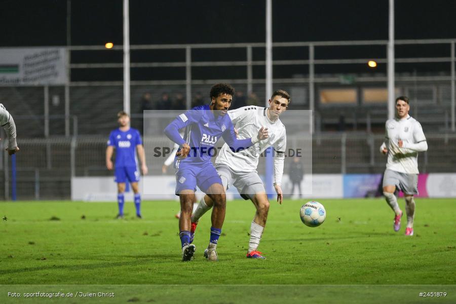 Stadion am Schönbusch, Aschaffenburg, 05.11.2024, sport, action, Fussball, BFV, 13. Spieltag, Regionalliga Bayern, FCE, SVA, FC Eintracht Bamberg, SV Viktoria Aschaffenburg - Bild-ID: 2451879