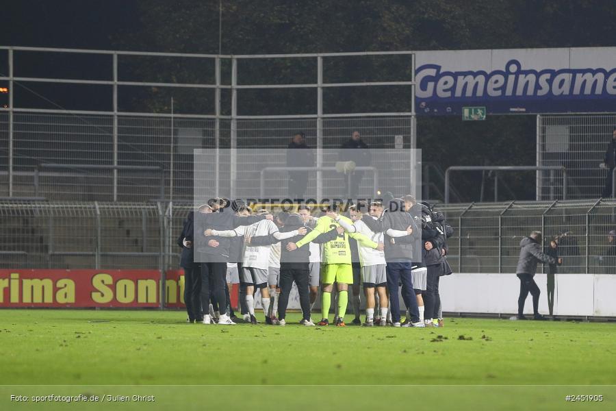 Stadion am Schönbusch, Aschaffenburg, 05.11.2024, sport, action, Fussball, BFV, 13. Spieltag, Regionalliga Bayern, FCE, SVA, FC Eintracht Bamberg, SV Viktoria Aschaffenburg - Bild-ID: 2451905
