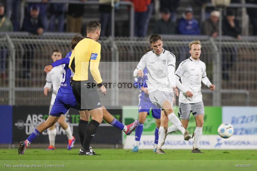 Stadion am Schönbusch, Aschaffenburg, 05.11.2024, sport, action, Fussball, BFV, 13. Spieltag, Regionalliga Bayern, FCE, SVA, FC Eintracht Bamberg, SV Viktoria Aschaffenburg - Bild-ID: 2452057