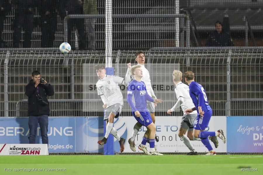 Stadion am Schönbusch, Aschaffenburg, 05.11.2024, sport, action, Fussball, BFV, 13. Spieltag, Regionalliga Bayern, FCE, SVA, FC Eintracht Bamberg, SV Viktoria Aschaffenburg - Bild-ID: 2452064
