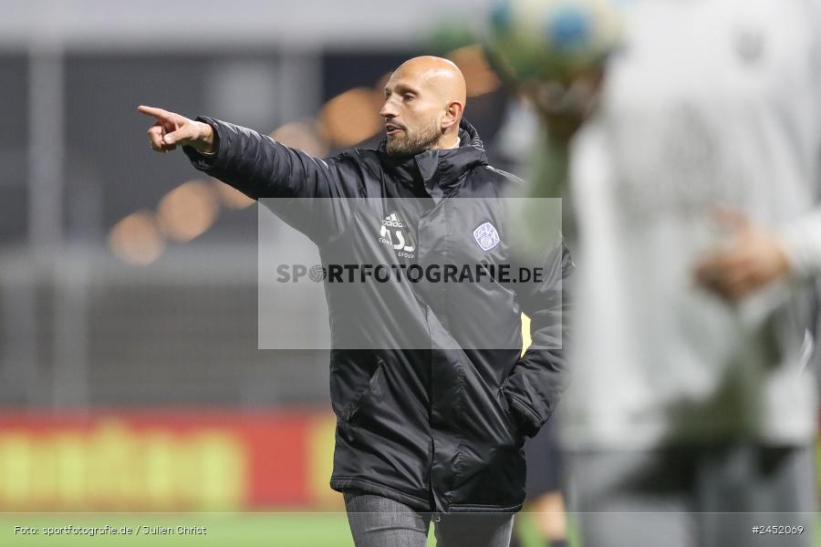 Stadion am Schönbusch, Aschaffenburg, 05.11.2024, sport, action, Fussball, BFV, 13. Spieltag, Regionalliga Bayern, FCE, SVA, FC Eintracht Bamberg, SV Viktoria Aschaffenburg - Bild-ID: 2452069