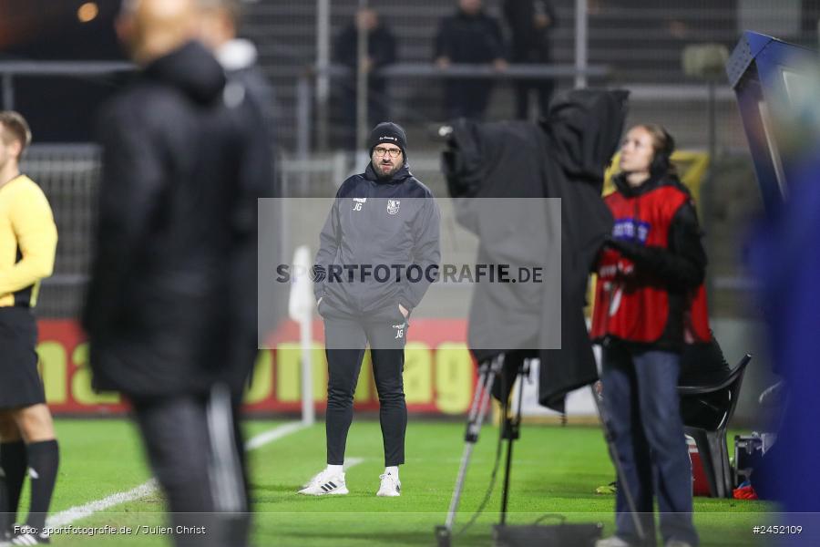 Stadion am Schönbusch, Aschaffenburg, 05.11.2024, sport, action, Fussball, BFV, 13. Spieltag, Regionalliga Bayern, FCE, SVA, FC Eintracht Bamberg, SV Viktoria Aschaffenburg - Bild-ID: 2452109