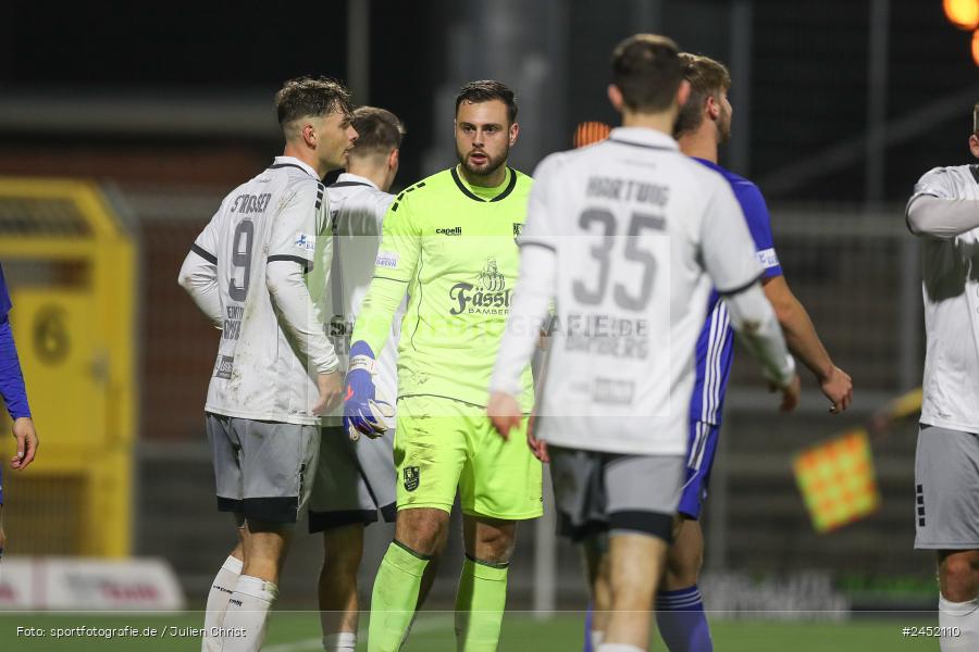 Stadion am Schönbusch, Aschaffenburg, 05.11.2024, sport, action, Fussball, BFV, 13. Spieltag, Regionalliga Bayern, FCE, SVA, FC Eintracht Bamberg, SV Viktoria Aschaffenburg - Bild-ID: 2452110