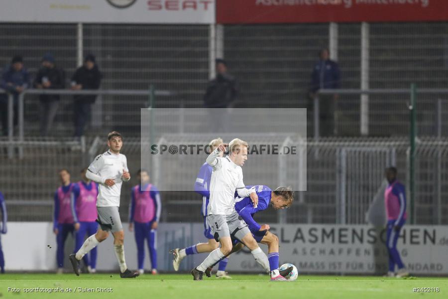 Stadion am Schönbusch, Aschaffenburg, 05.11.2024, sport, action, Fussball, BFV, 13. Spieltag, Regionalliga Bayern, FCE, SVA, FC Eintracht Bamberg, SV Viktoria Aschaffenburg - Bild-ID: 2452118